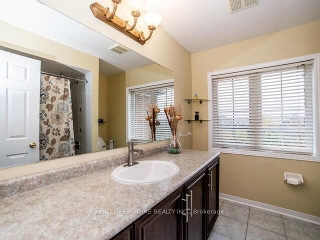 10 Gristone Crescent