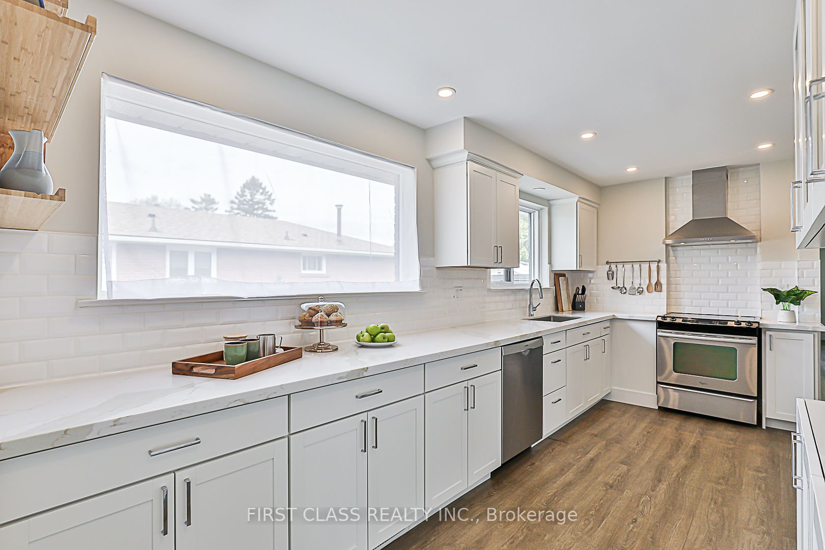 24 Fintona Ave