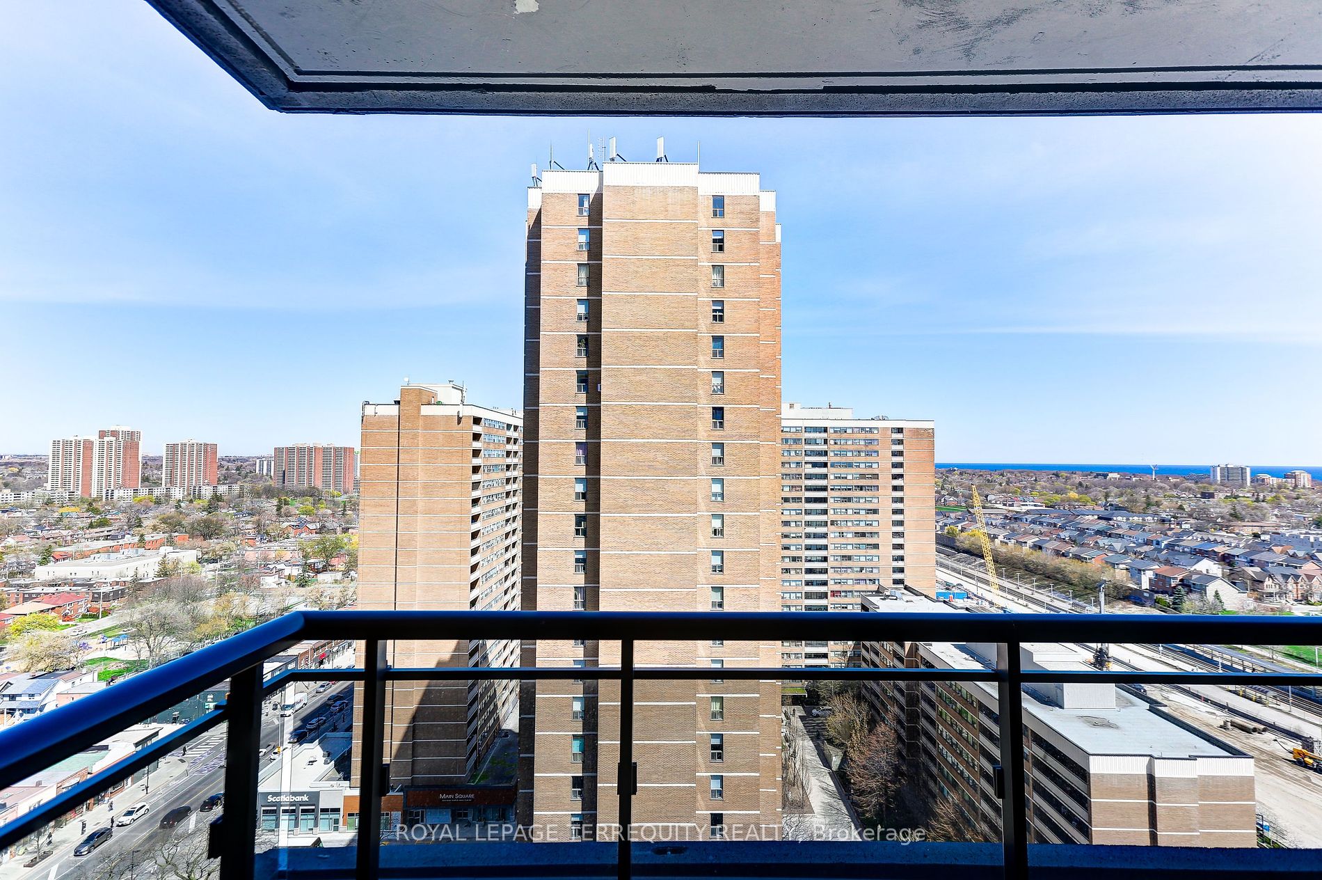 286 Main Street #1906