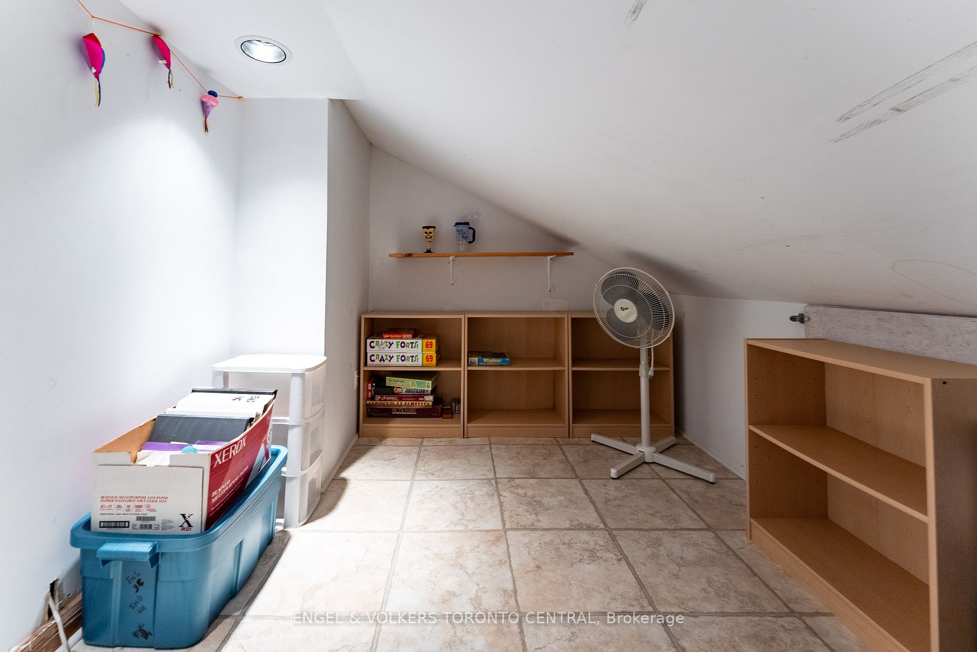 6 Cumberland Lane, #3