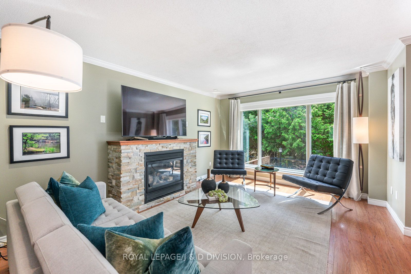 741 Craighurst Court