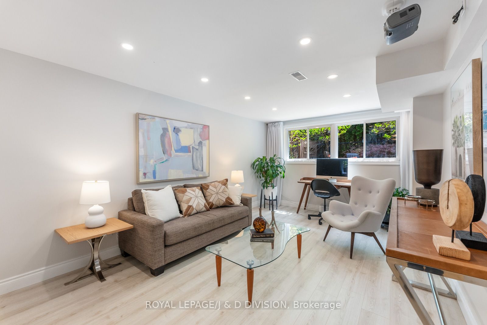 741 Craighurst Court