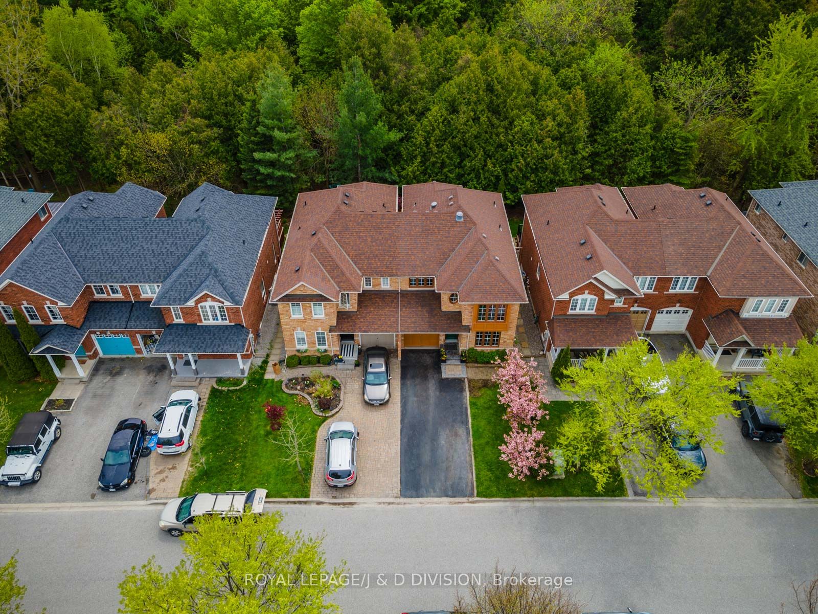 741 Craighurst Court