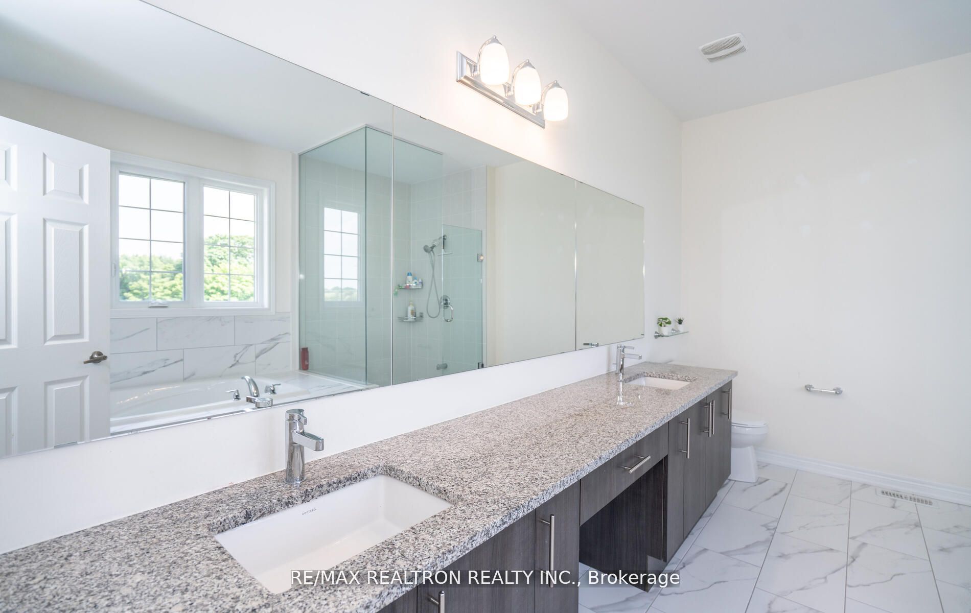 2496 Orchestrate Drive