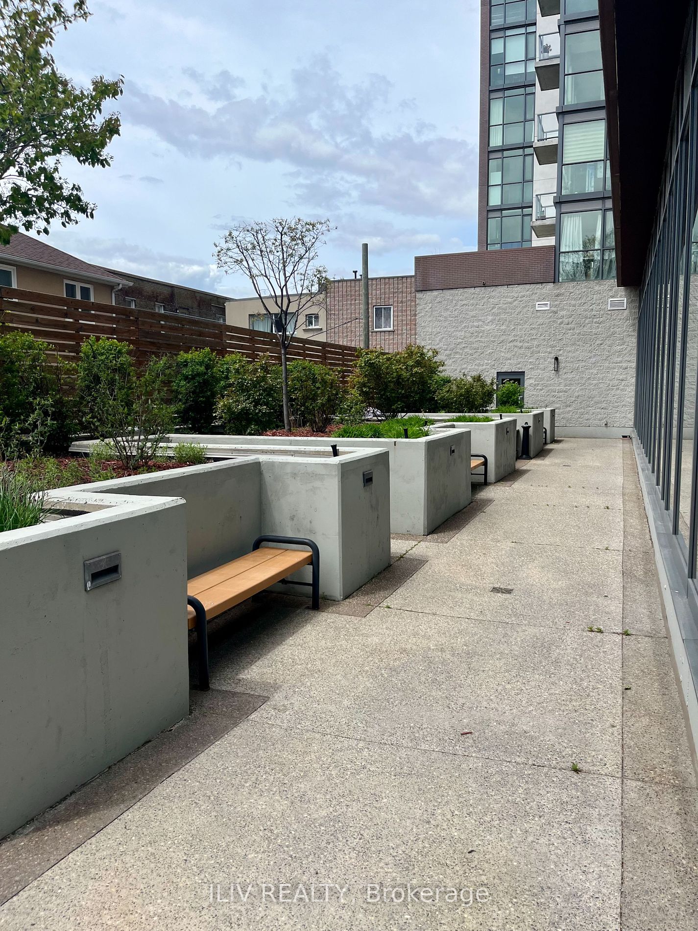 2055 Danforth Ave, #508