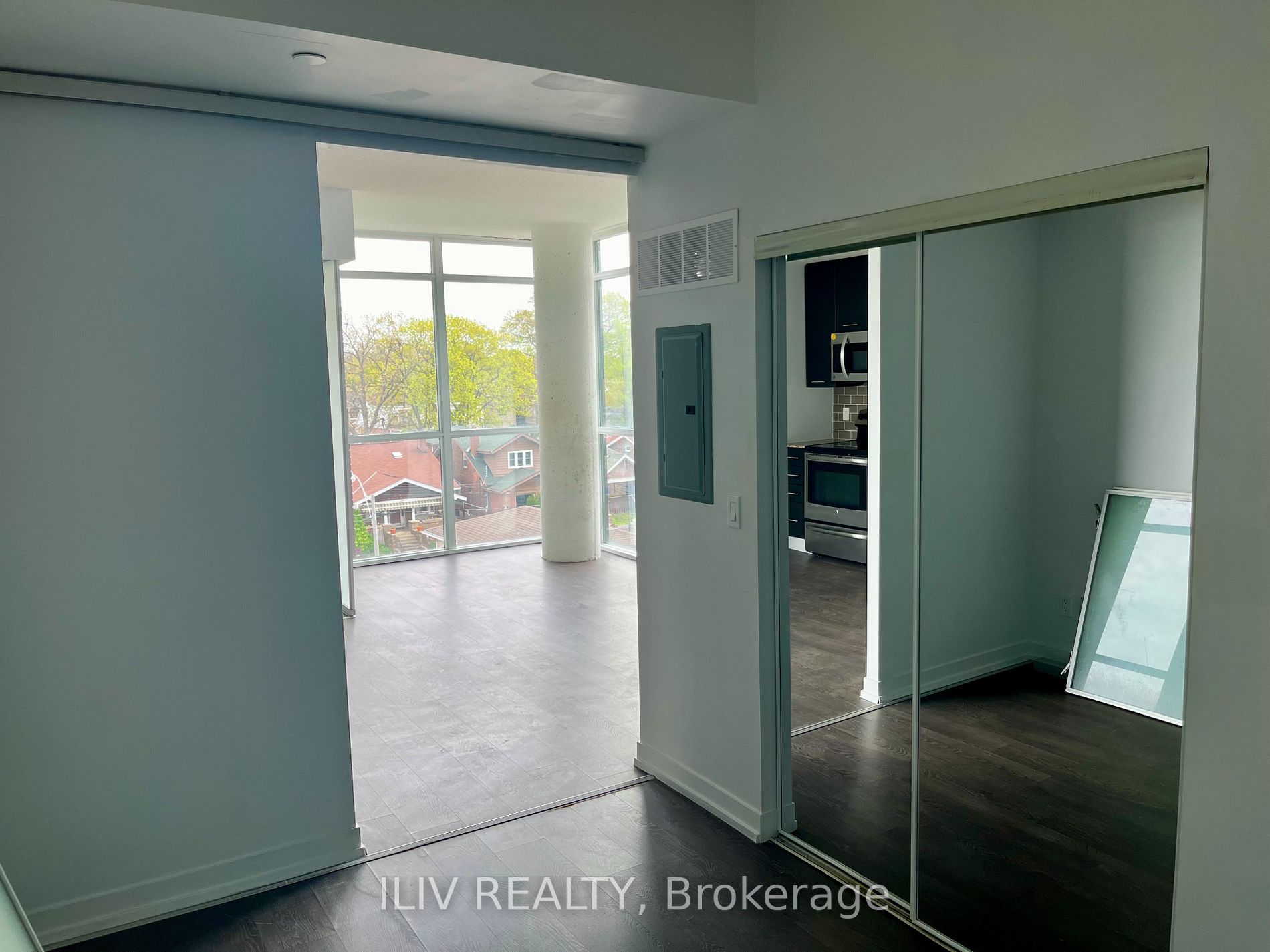 2055 Danforth Ave, #508