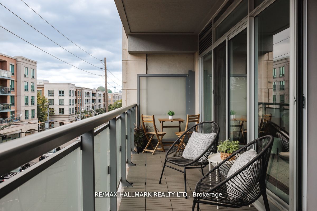 200 Woodbine Avenue, #304