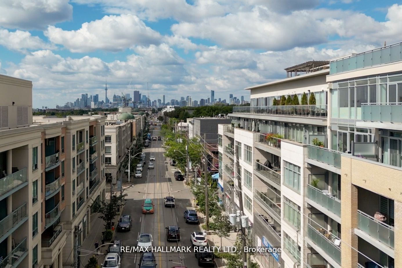 200 Woodbine Avenue, #304