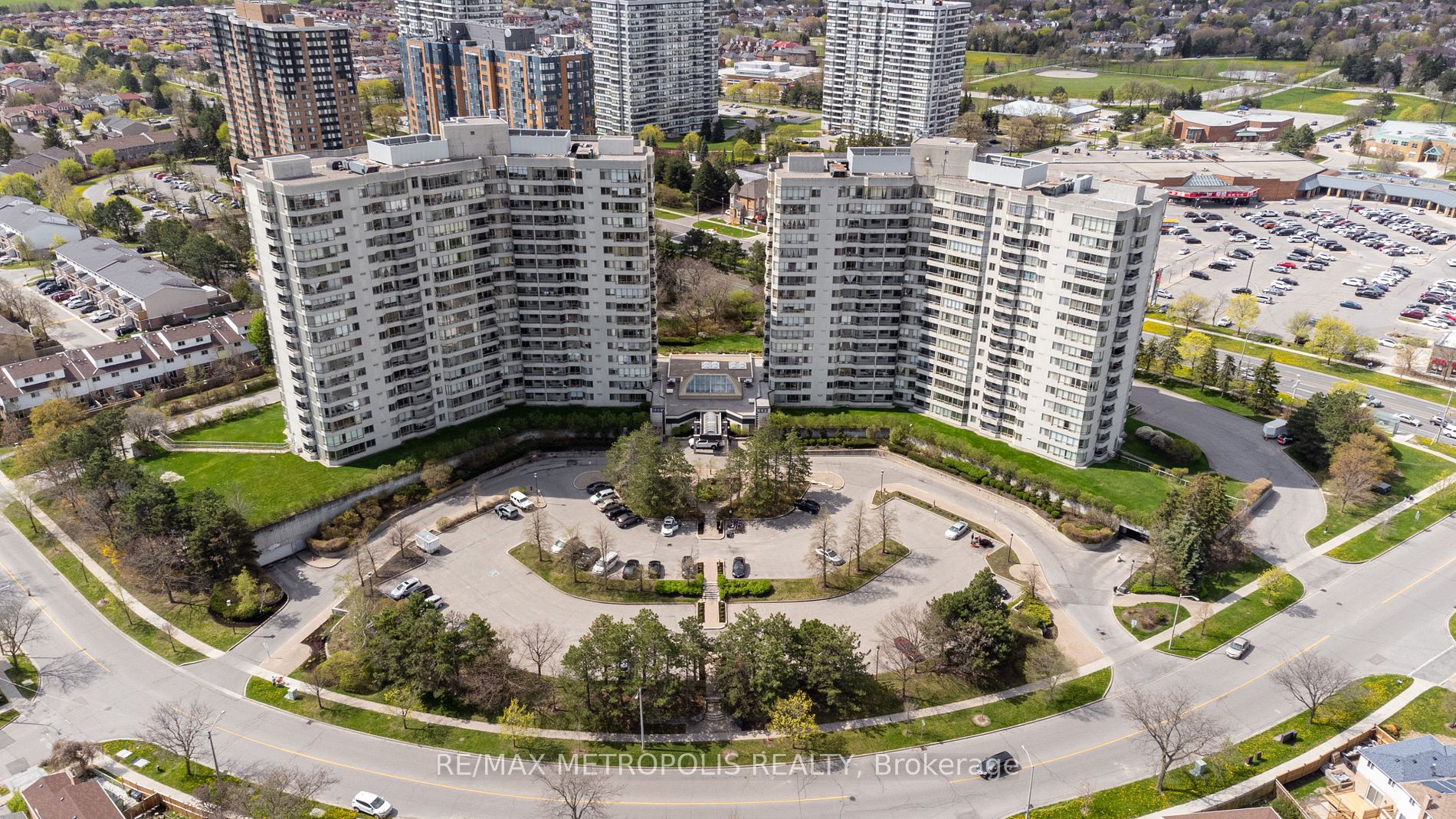 150 Alton Towers Circle, #201
