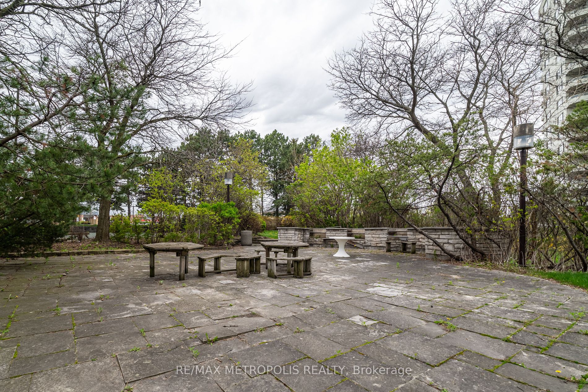 150 Alton Towers Circle, #201