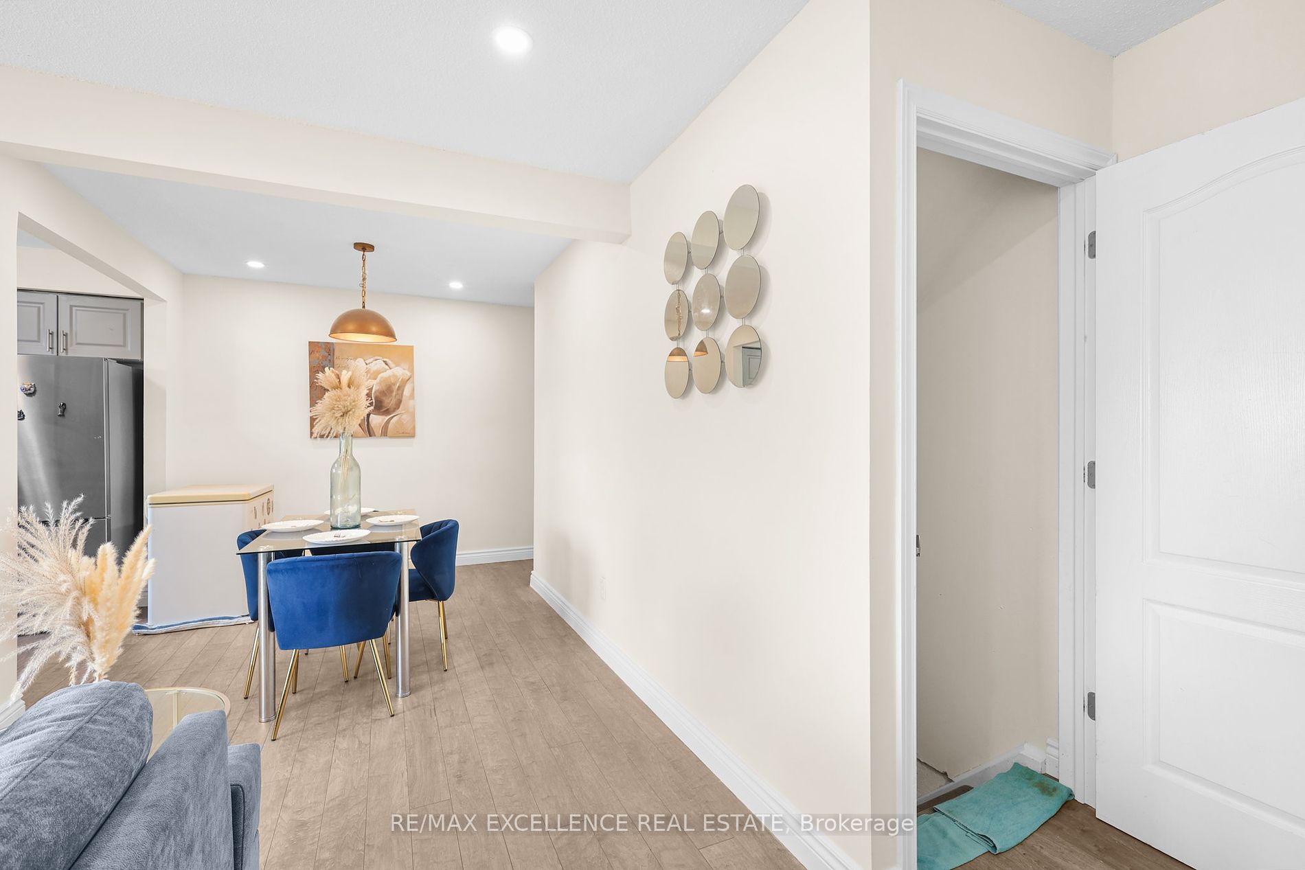 1100 Oxford Street, #73