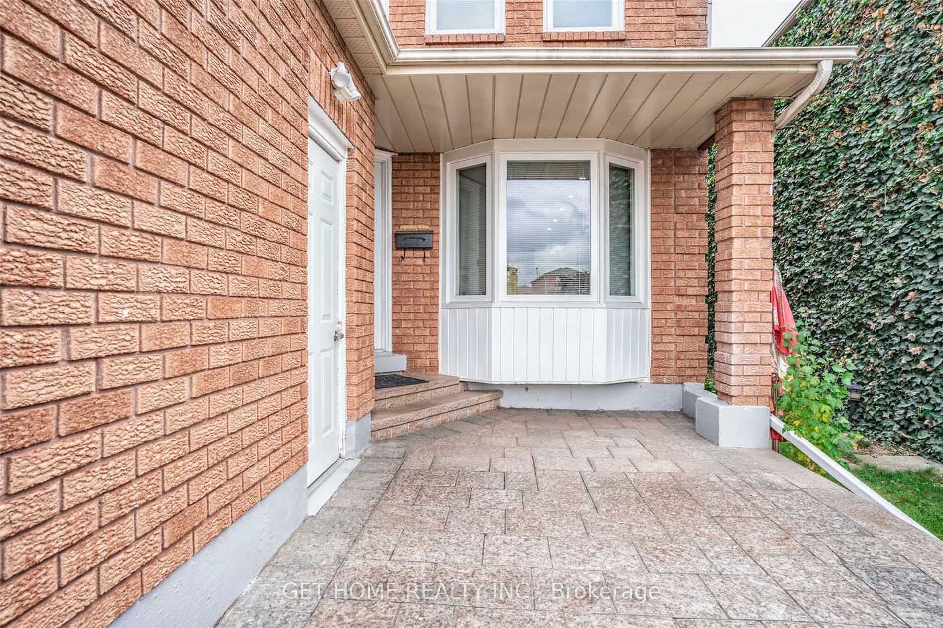 11 Grayson Crescent, #Bsmt