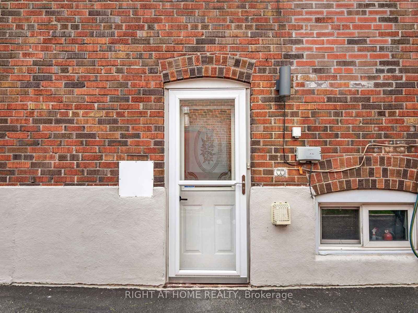 49 Amsterdam Avenue