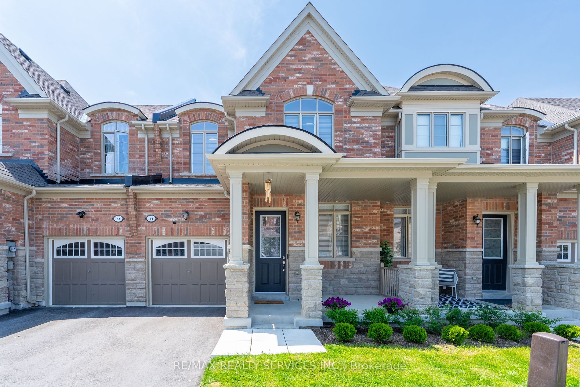 24 Hickling Lane