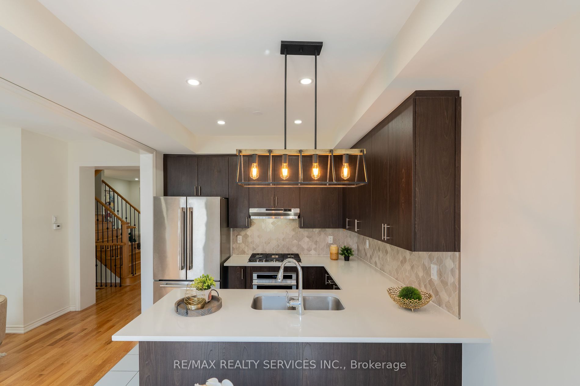 24 Hickling Lane