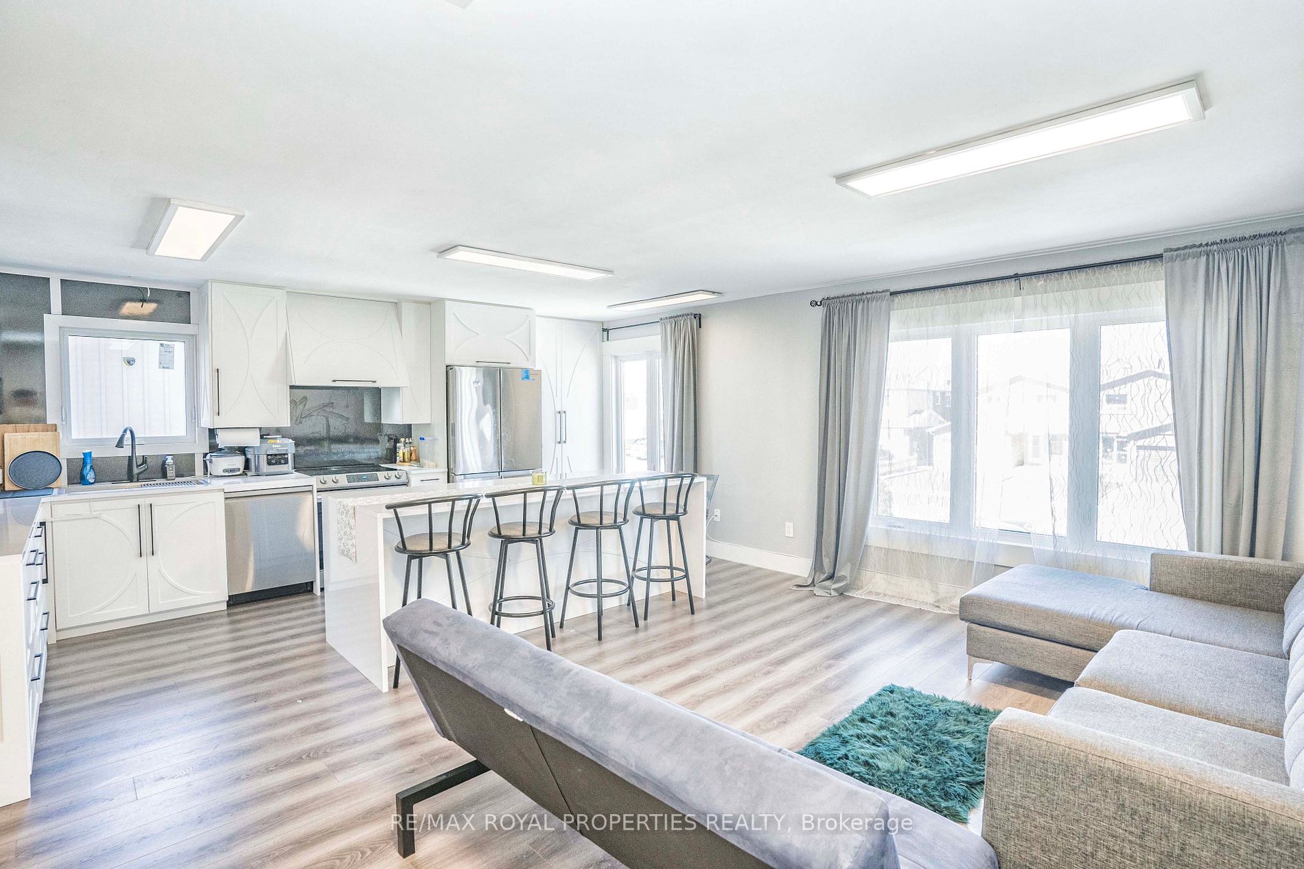 185 Braymore Boulevard