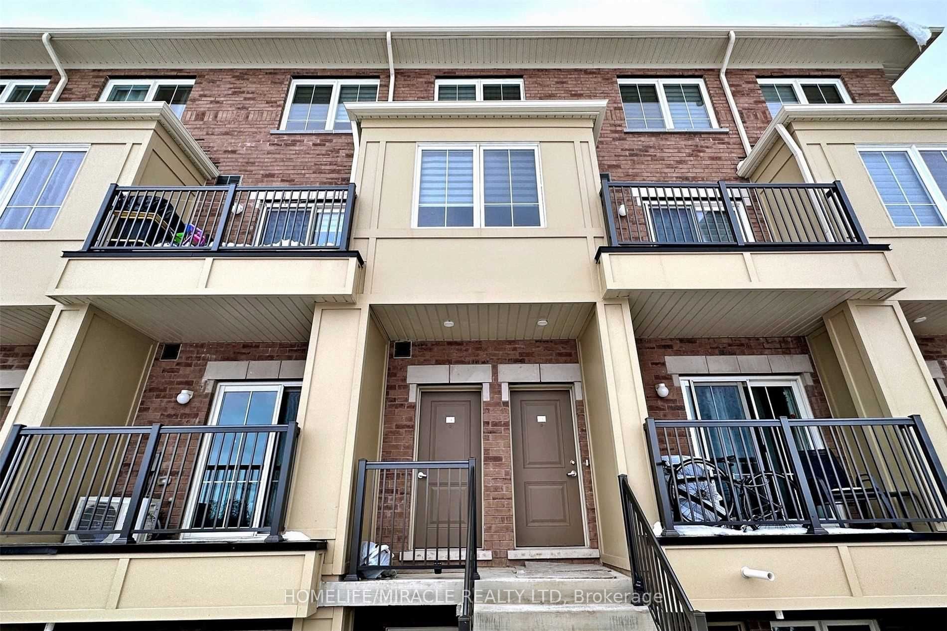 470 Beresford Path, #14