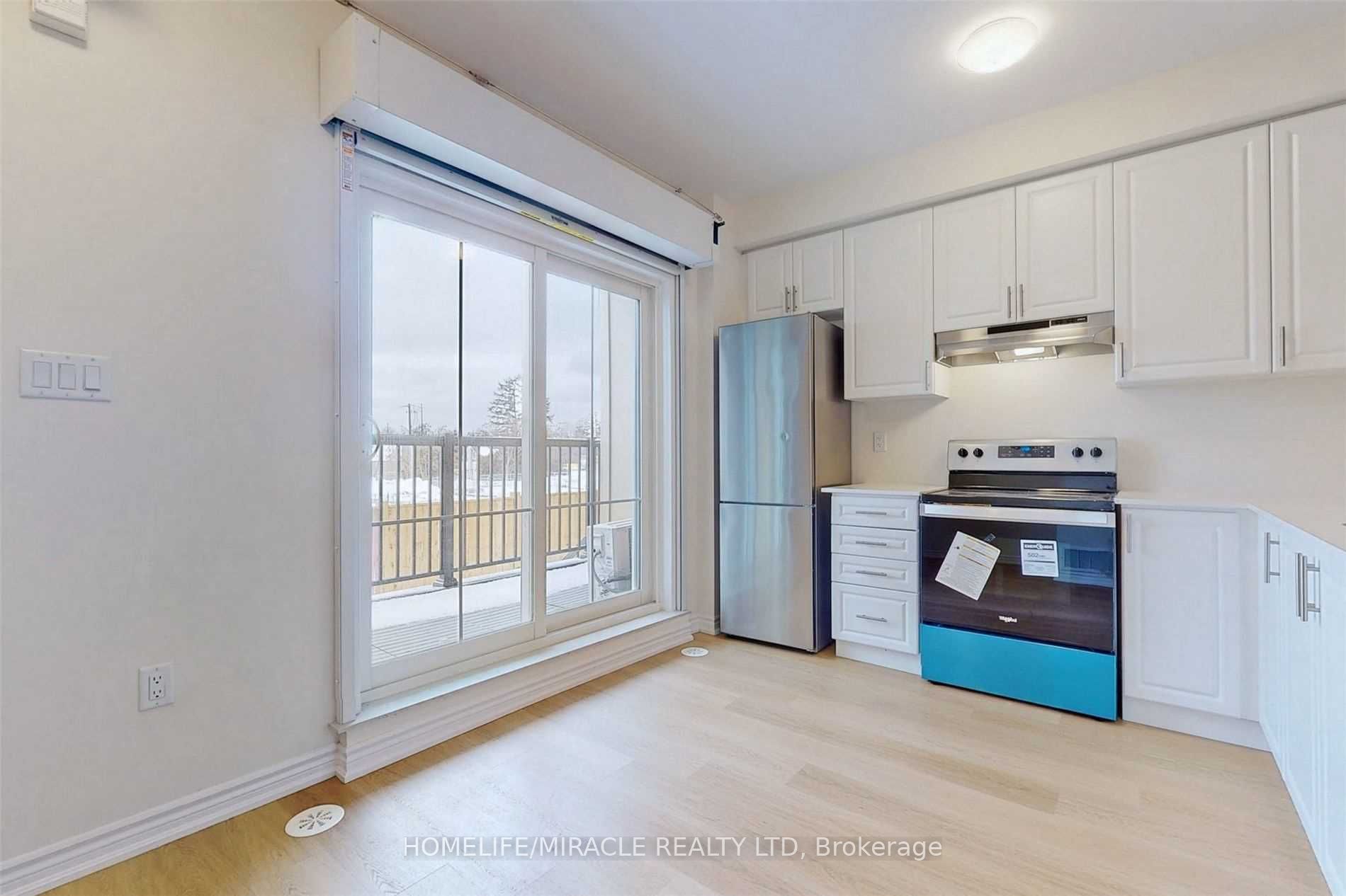 470 Beresford Path, #14