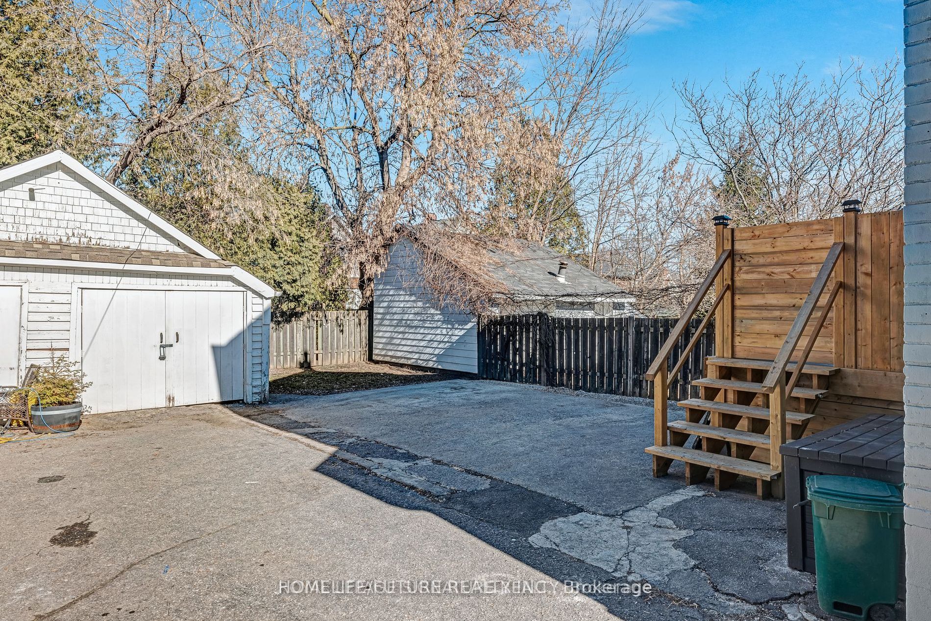 92 Adelaide Avenue E, #Unit 1