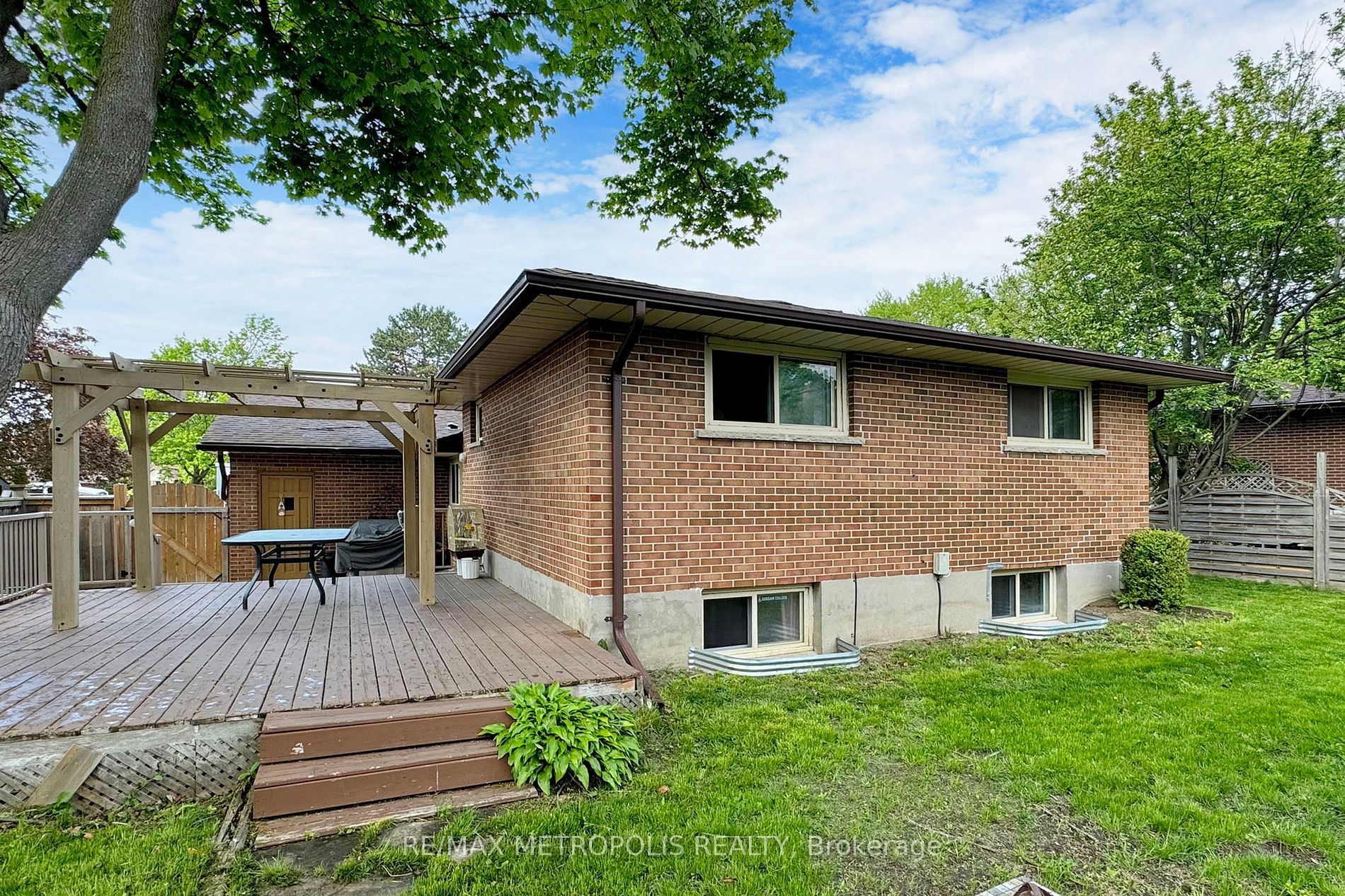 603 Braemor Crt