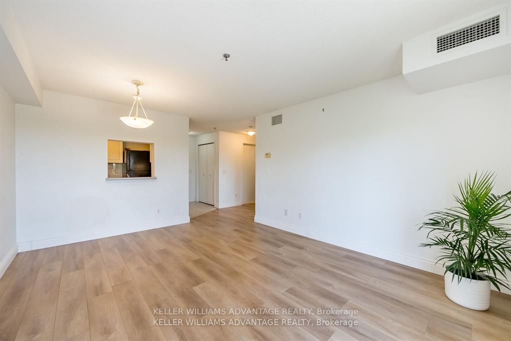 684 Warden Avenue #305