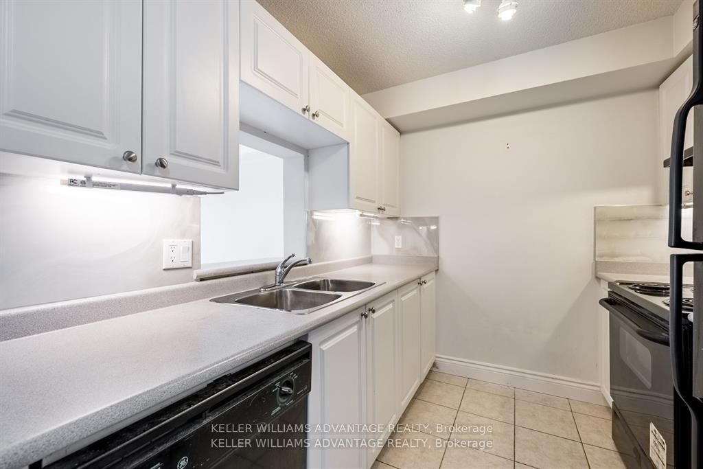 684 Warden Avenue #305