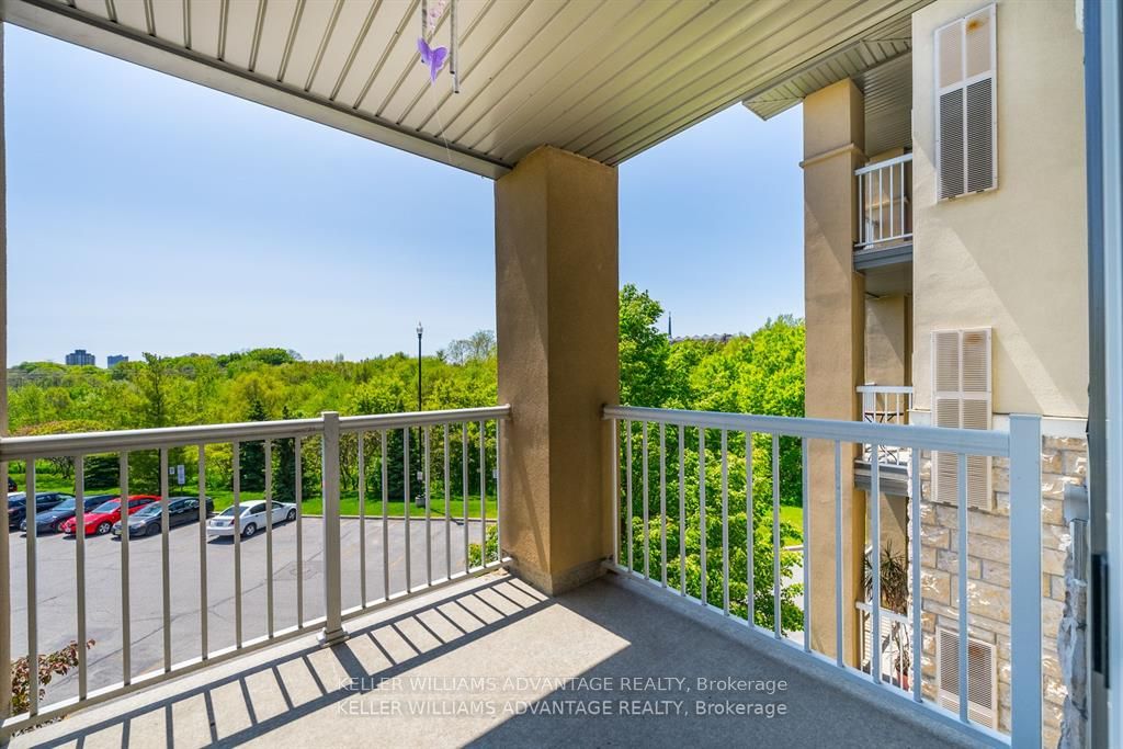 684 Warden Avenue #305
