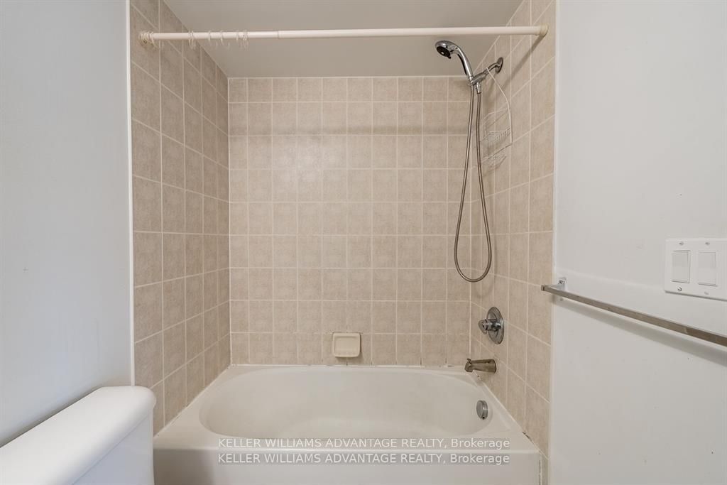 684 Warden Avenue #305