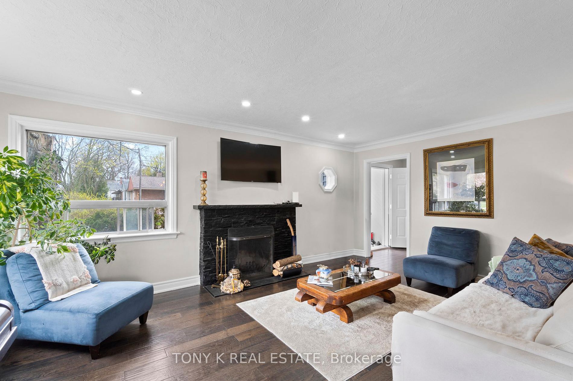 42 Anson Avenue