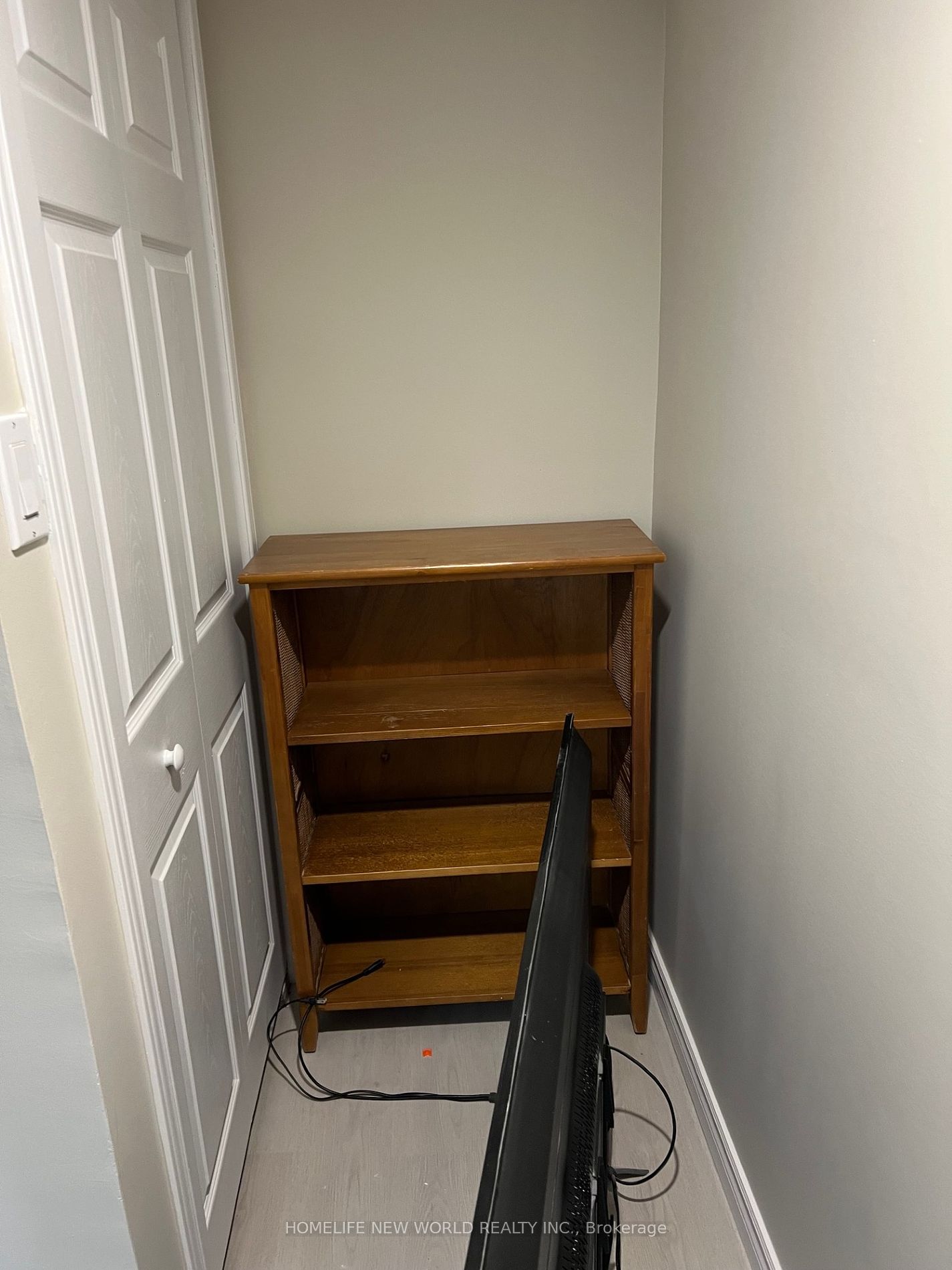 2 Bramber Road, #BSMT