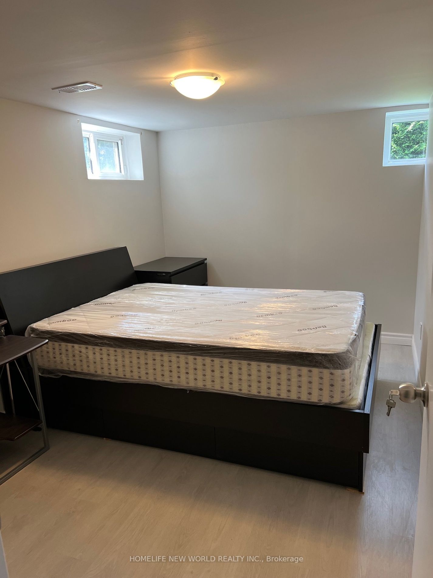 2 Bramber Road, #BSMT