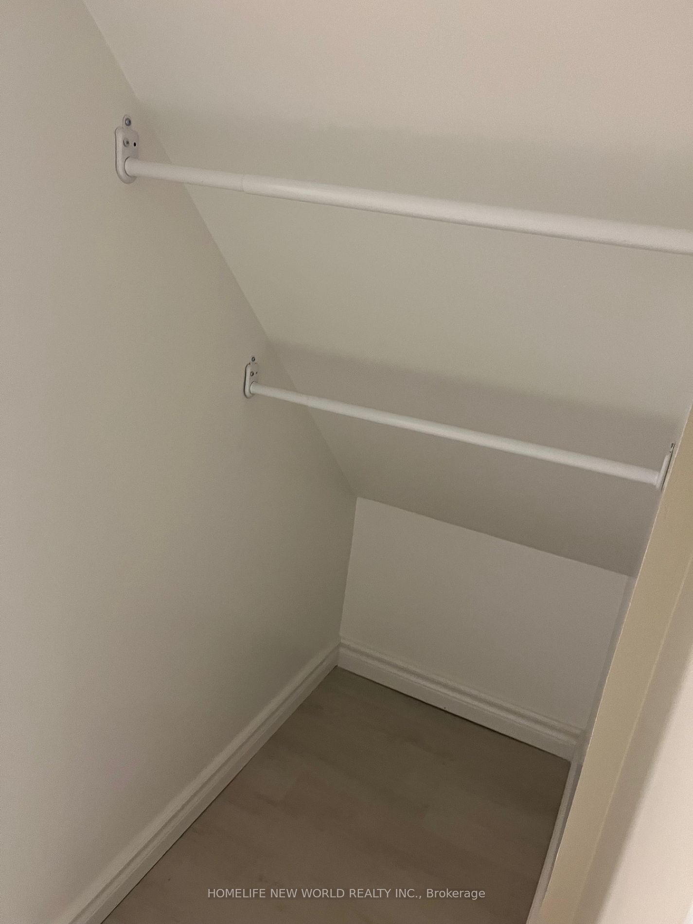2 Bramber Road, #BSMT