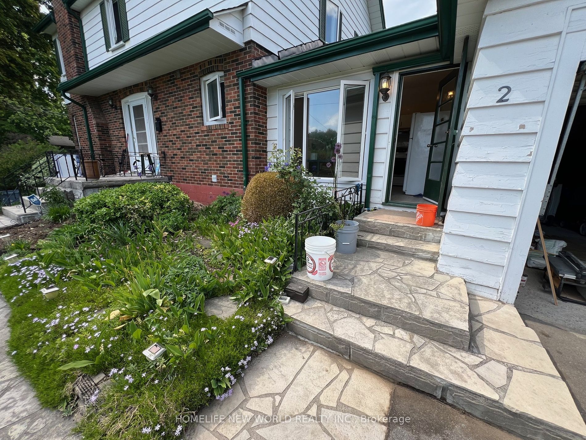 2 Bramber Road, #BSMT