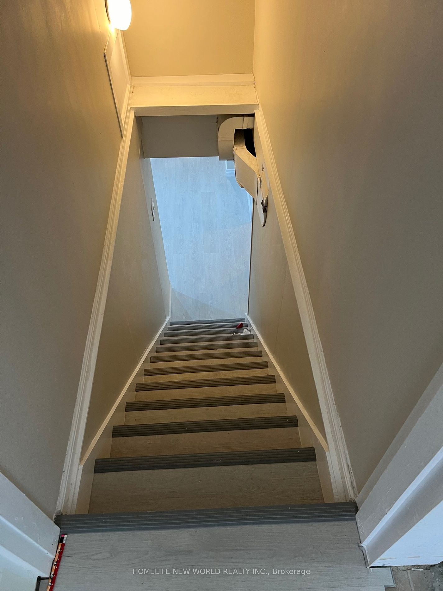 2 Bramber Road, #BSMT