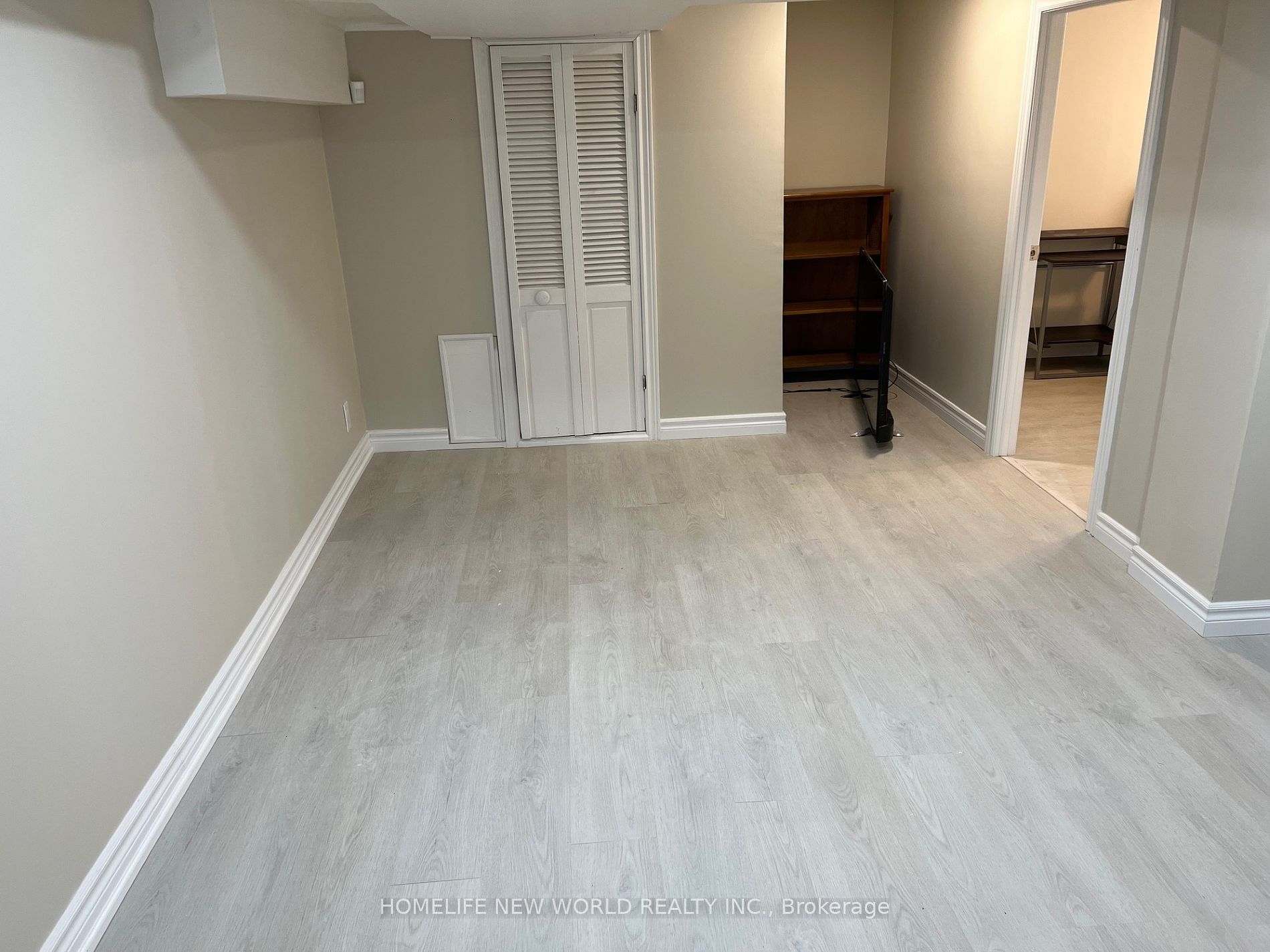 2 Bramber Road, #BSMT