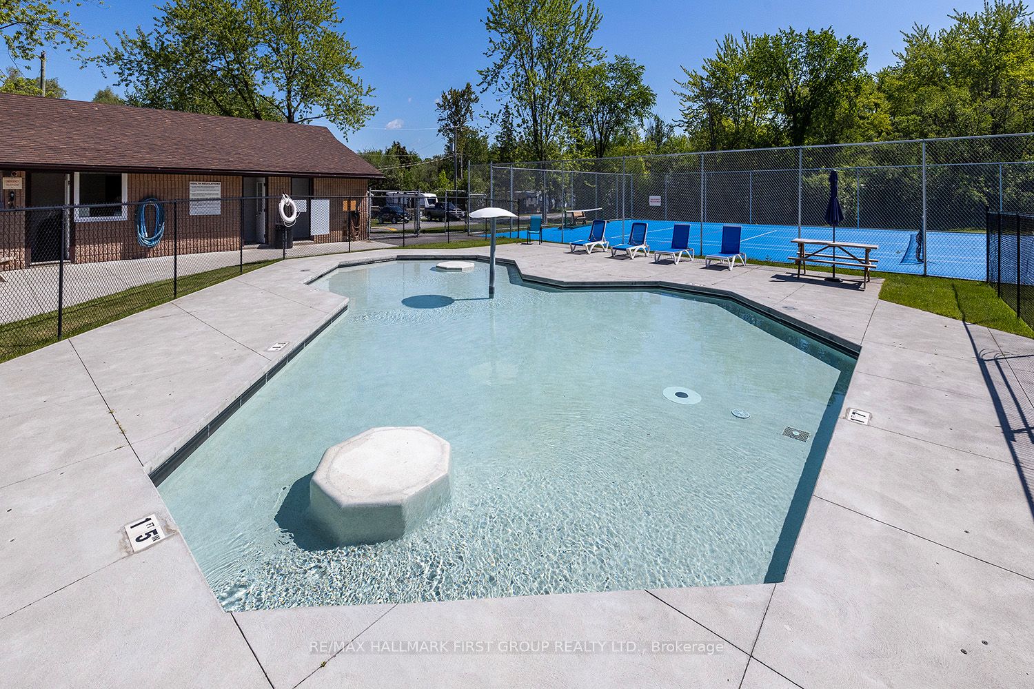225 Platten Boulevard, #338