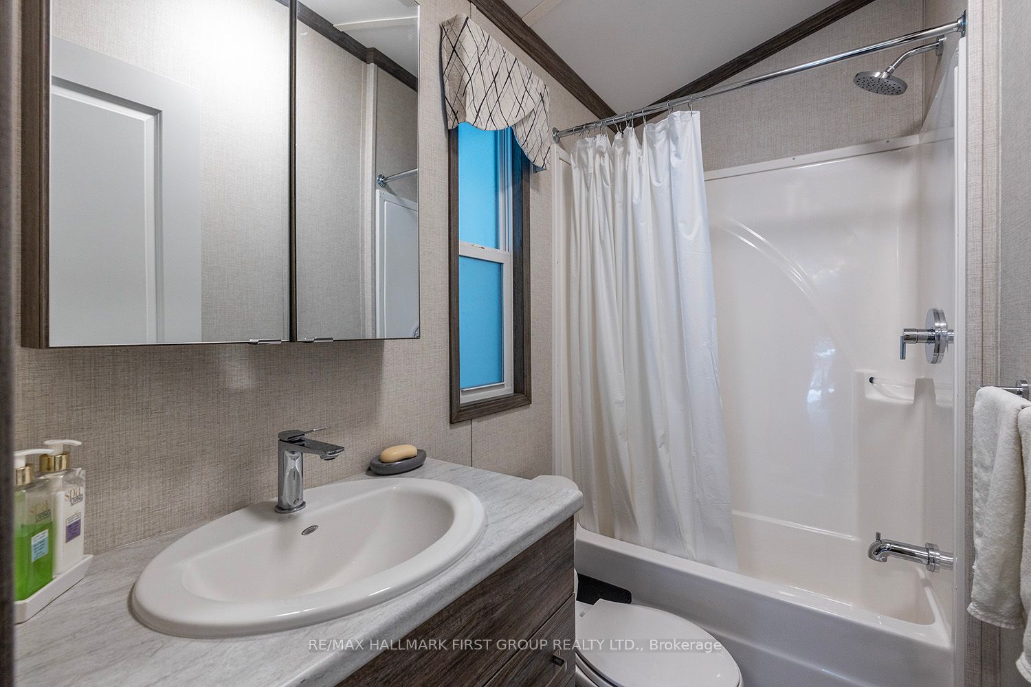 225 Platten Boulevard, #338