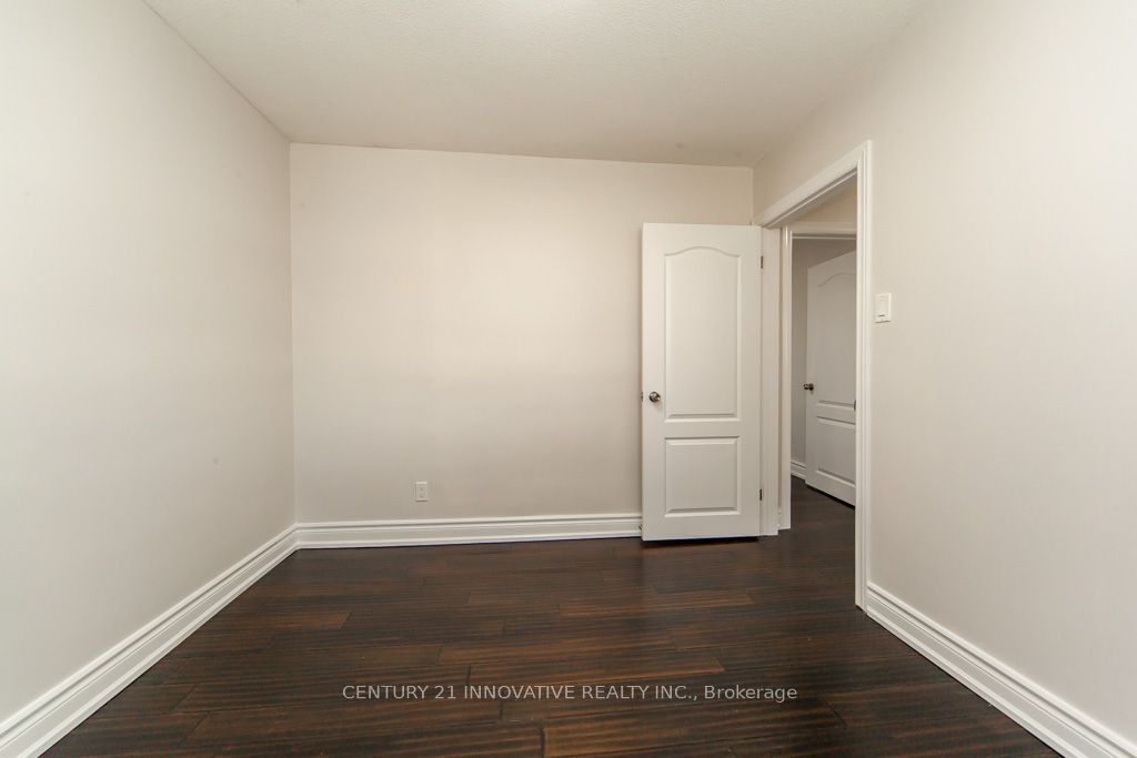 135 Queensbury Avenue