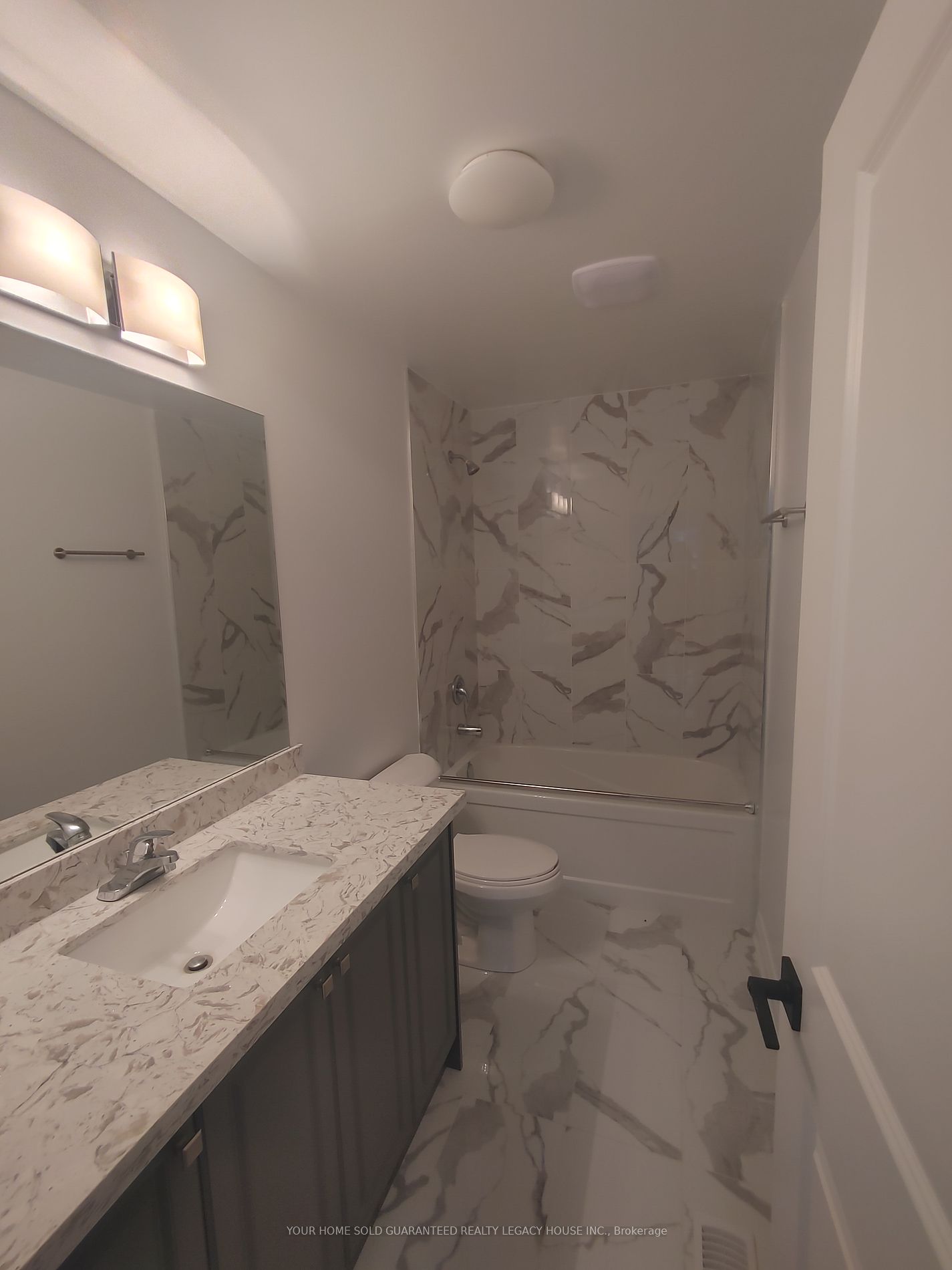 93 Chelliah Crt