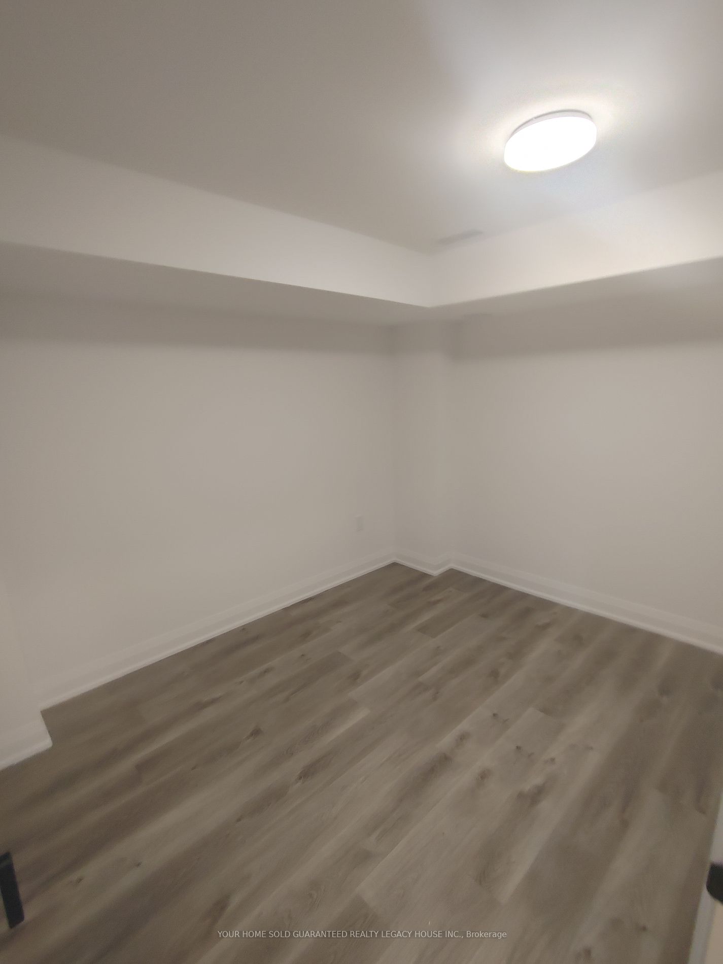 93 Chelliah Crt