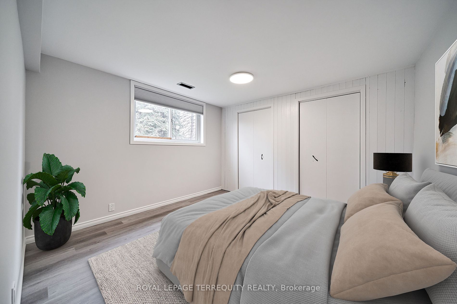 83 Sherwood Road E