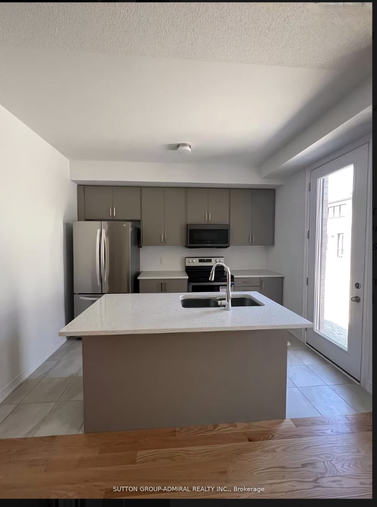 54 Sorbara Way