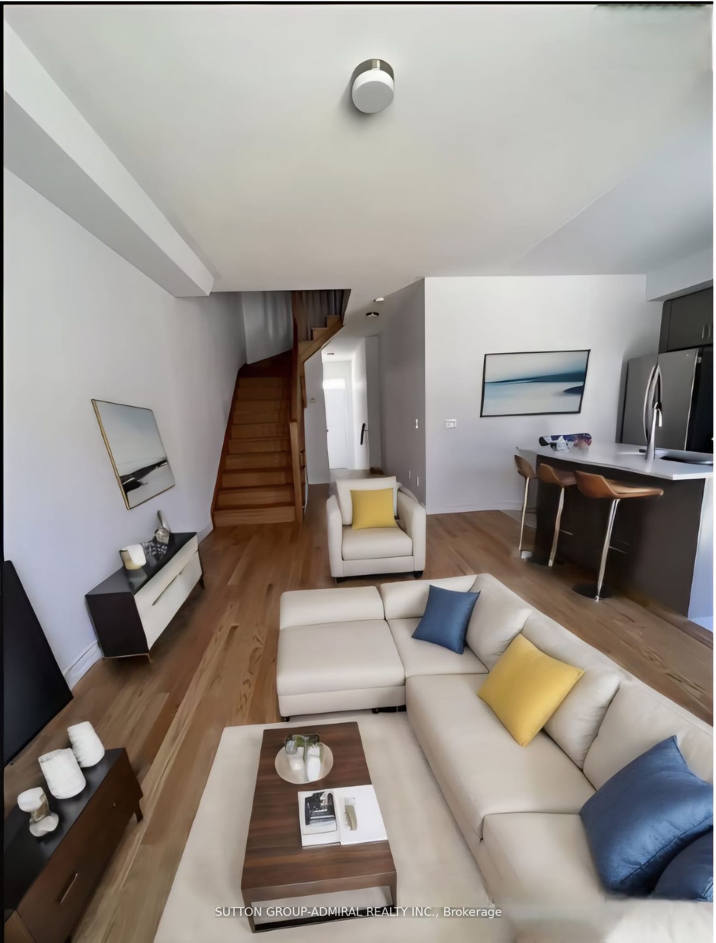 54 Sorbara Way