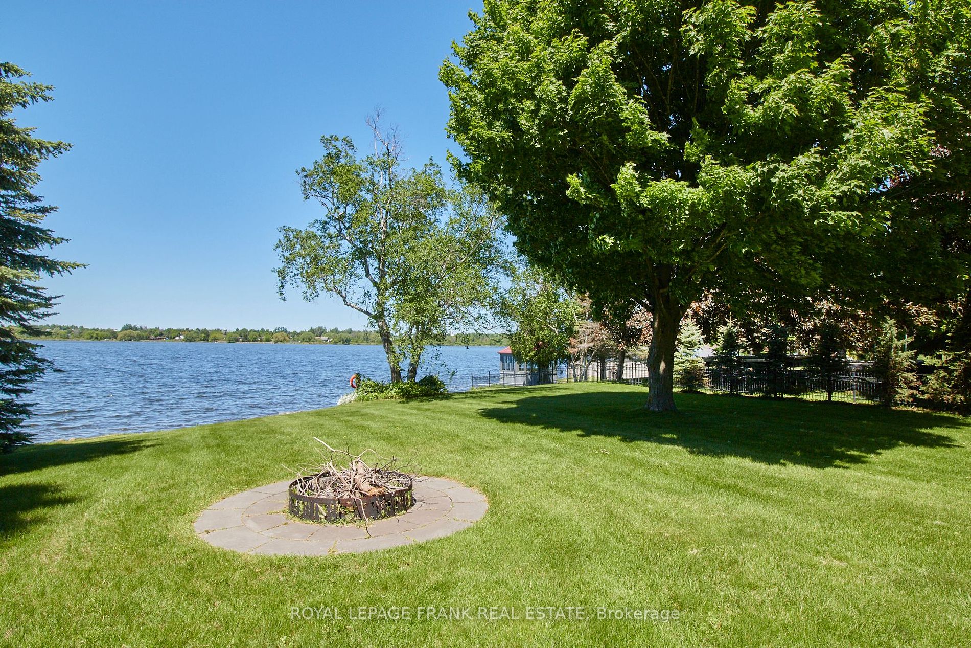 572 Fralicks Beach Rd