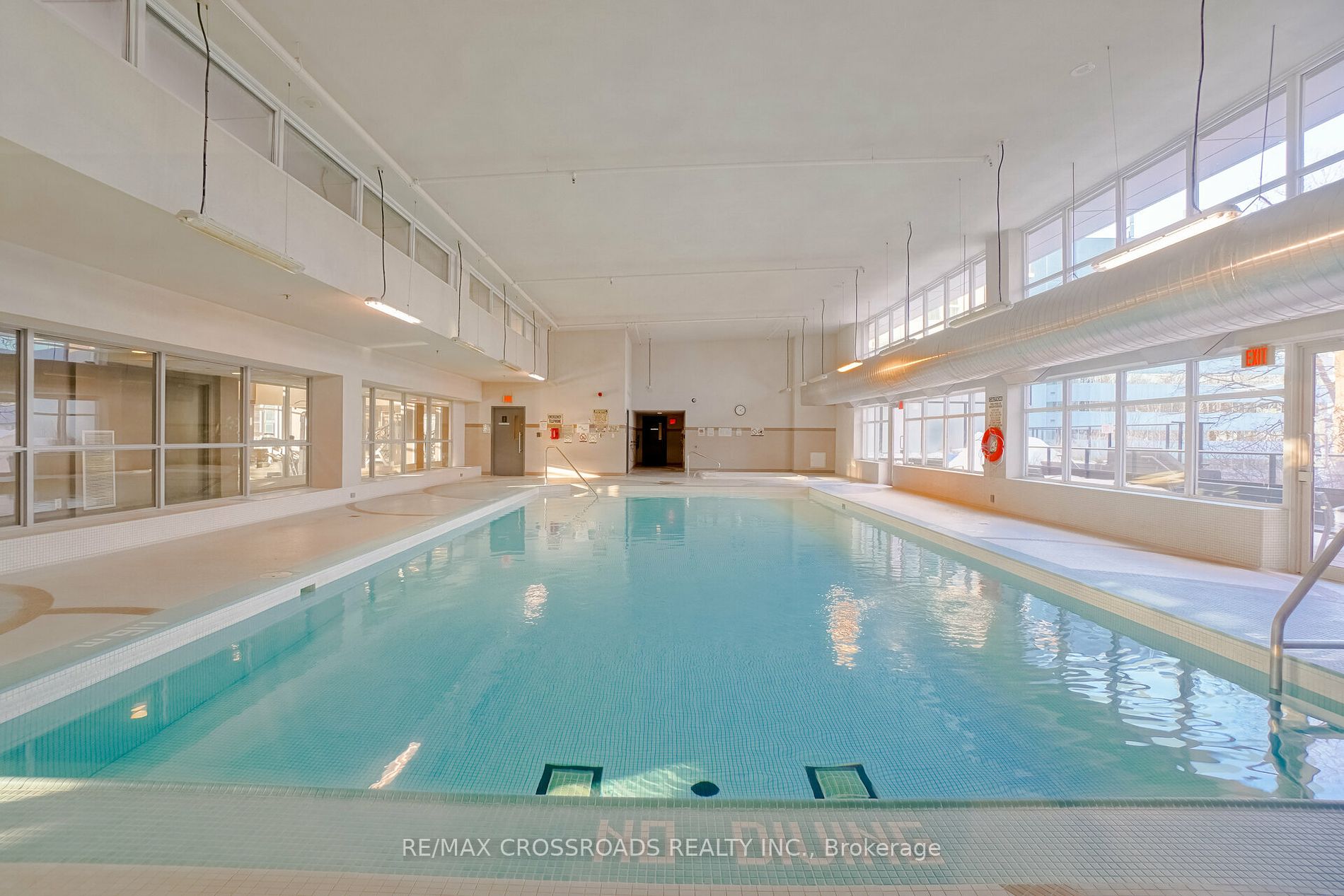 190 Borough Dr, #809