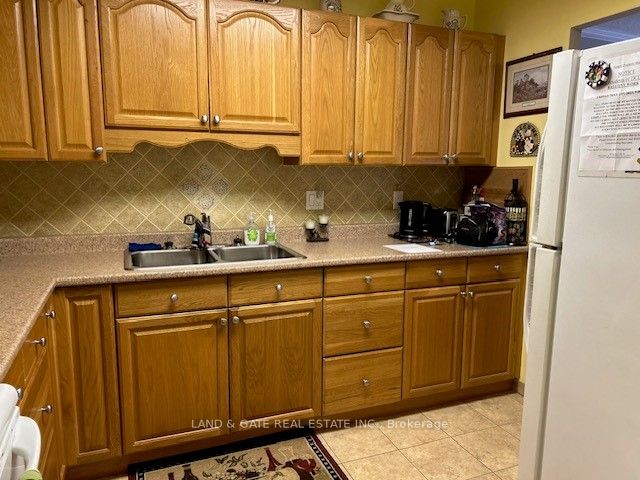 131 Taunton Road E #201