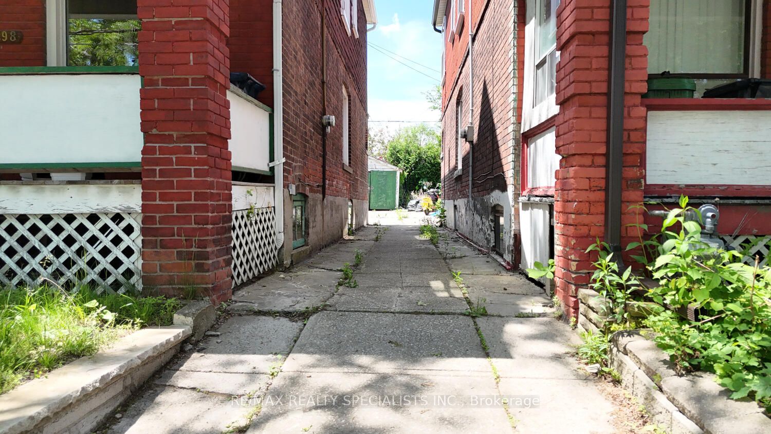 898 Greenwood Avenue
