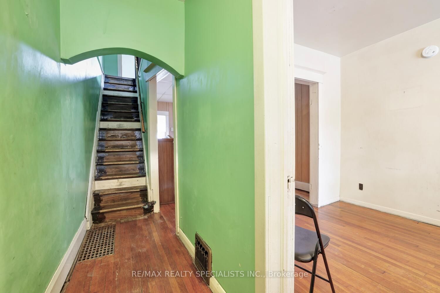 898 Greenwood Avenue