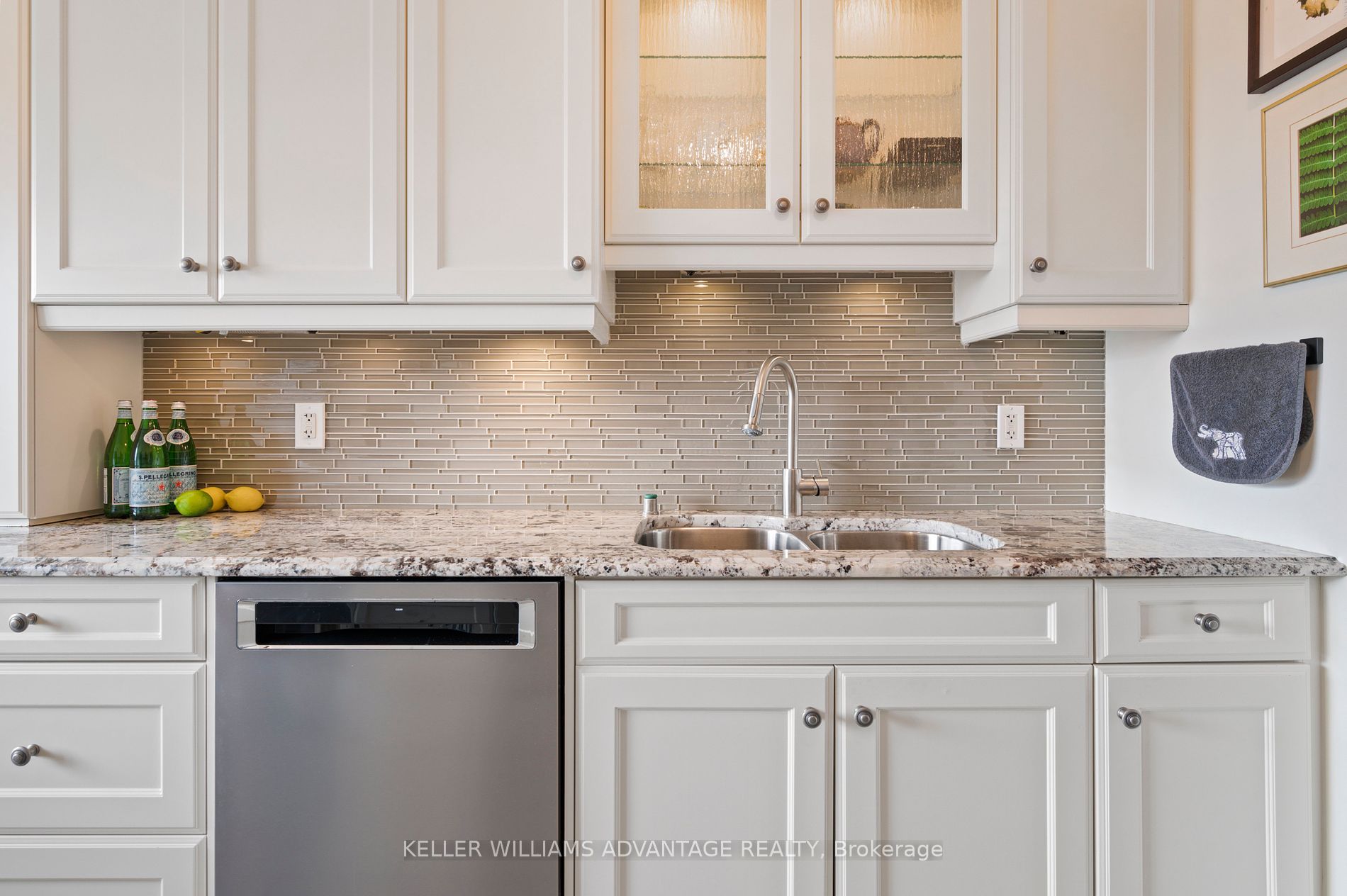 9 Boardwalk Drive #321