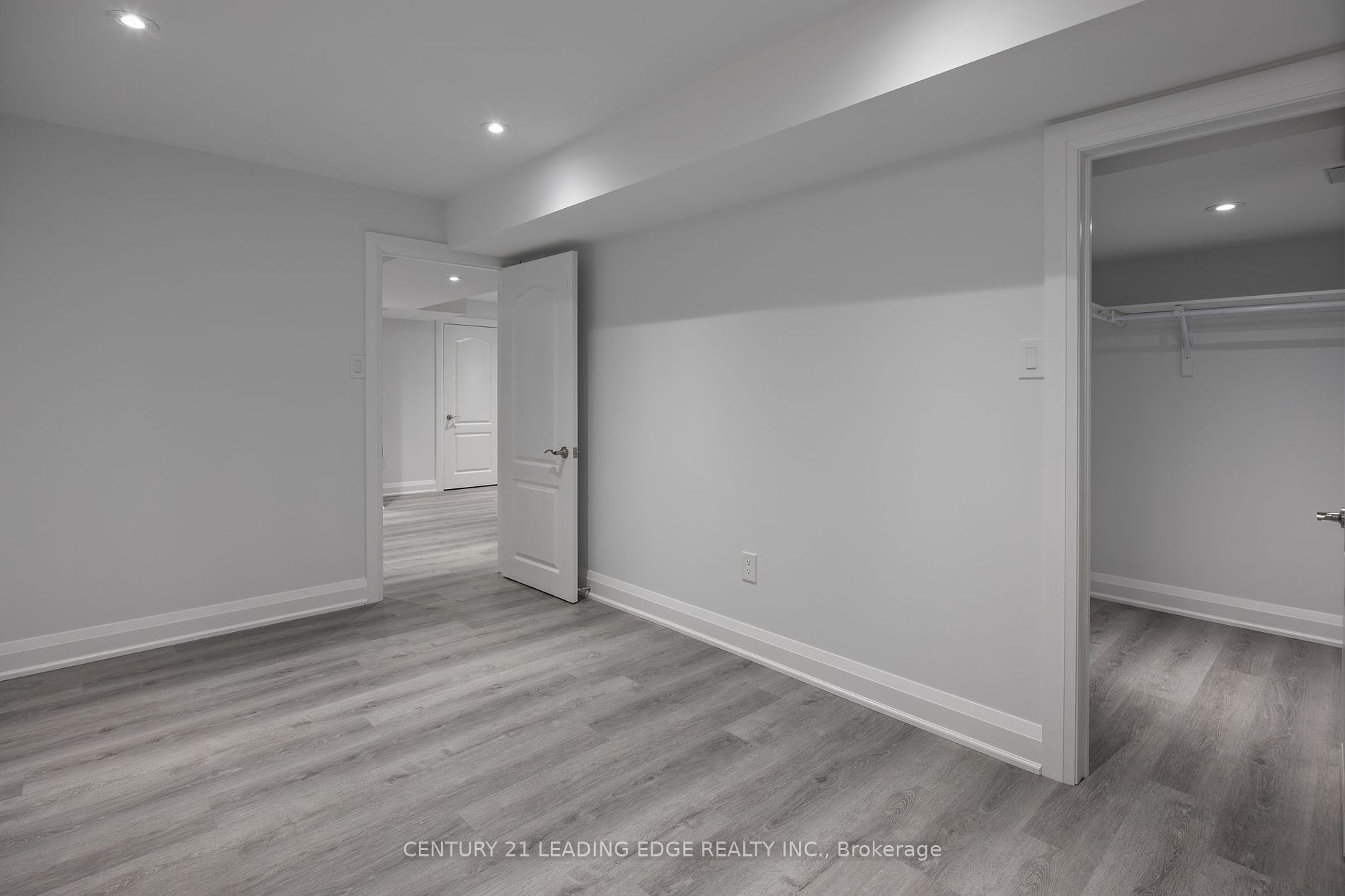 6 Southam Street